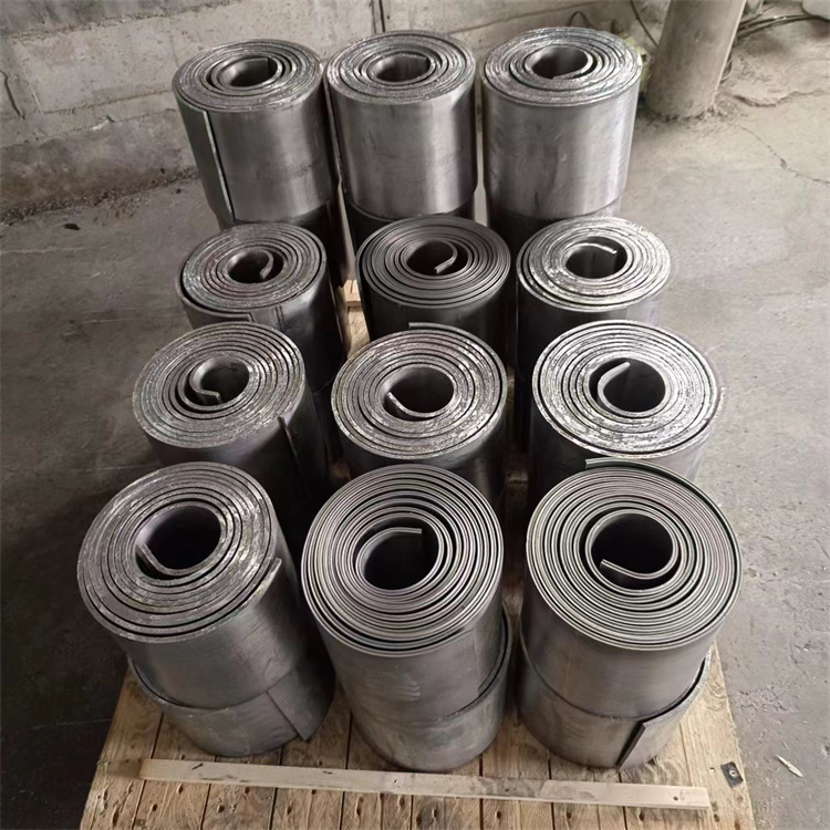 九江挑选铅板需要考虑哪些方面