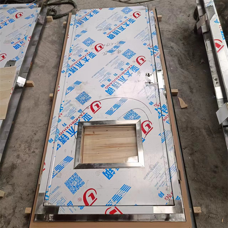 九江购买铅门需要考虑的问题